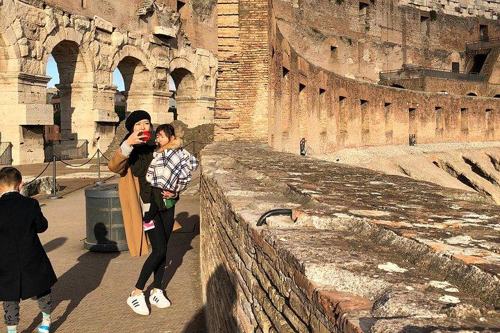 Tour privado al Coliseo con acceso opcional a la Arena