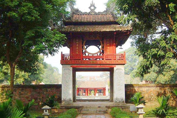 Hanoi - Hoa Lu Ancient & Tam Coc - Halong Bay pakke tur 6days 5nights