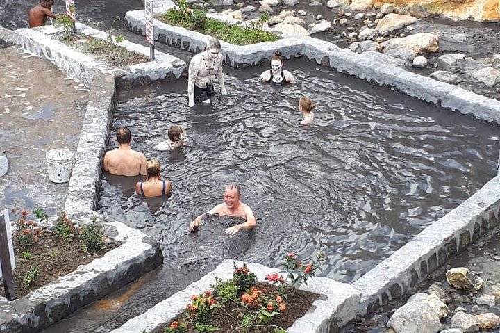 Sulphur Springs, Soufriere