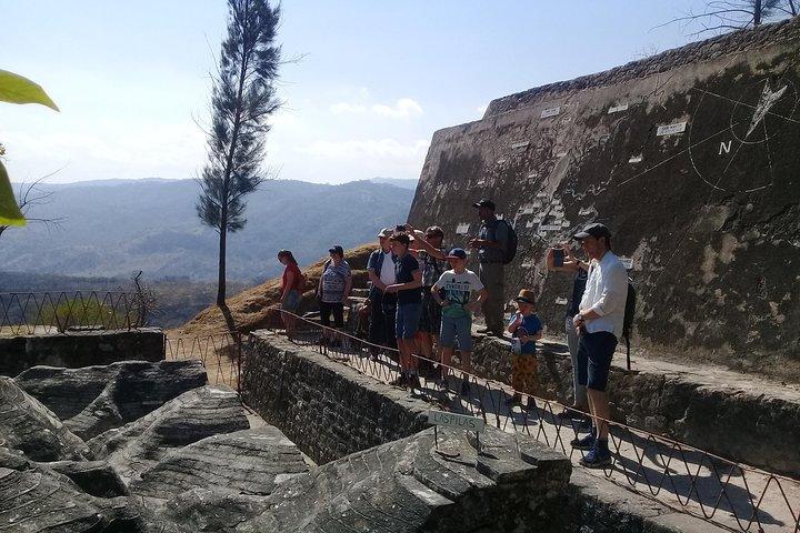 Tour delle rovine Maya di Mixco Viejo e del mercato dei fiori indigeni