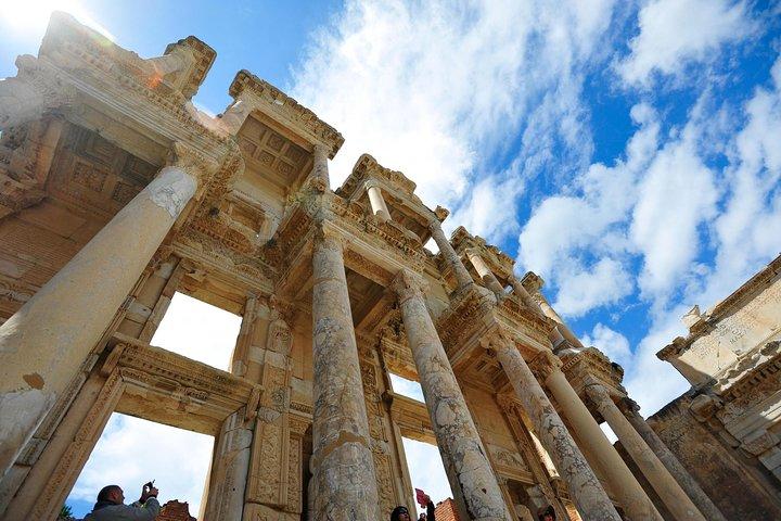 Tour Privado Ephesus Ancient City, Virgin Marys House, Más