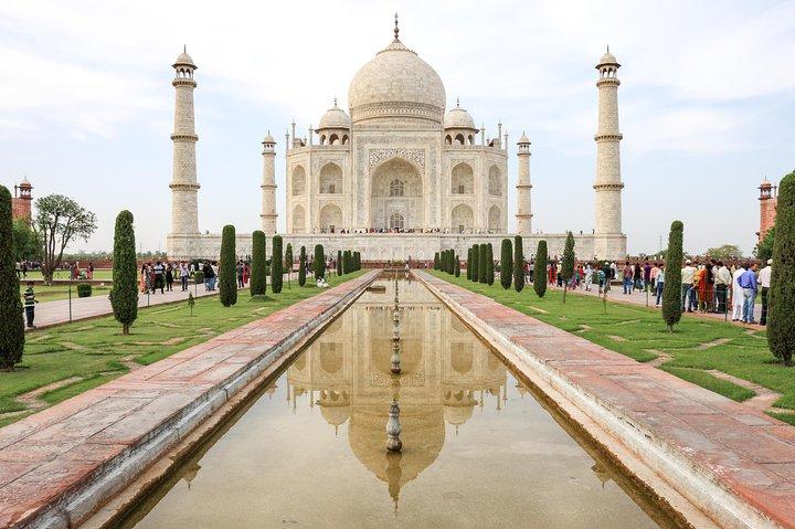 Tour del forte di Taj Mahal e Agra da Delhi in auto