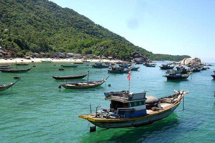 Cham Island Tour Snorkling -Solbadning - Nice Beach - Speedbåd
