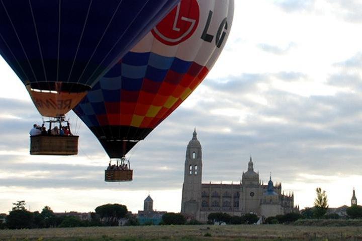 Segovia from the Skies: Sunrise Balloon Ride