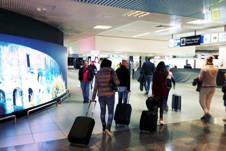 Rome Fiumicino(FCO)airport:Private Transfer to Civitavecchia(Rome's cruise port)
