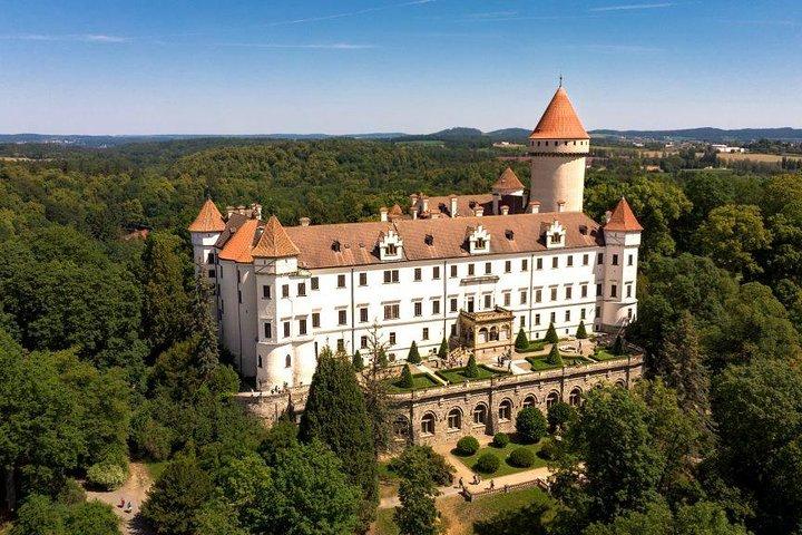 Fra Salzburg til Prag, privat overførsel med 2 timers sightseeing