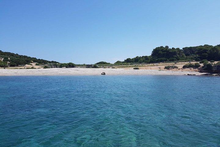 Privétour vanuit Hvar Blauwe grot & paklinski eilanden