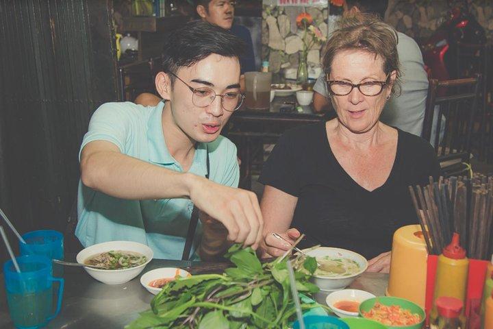 Saigon After Dark With Seafood, Beer & Live Music Bar