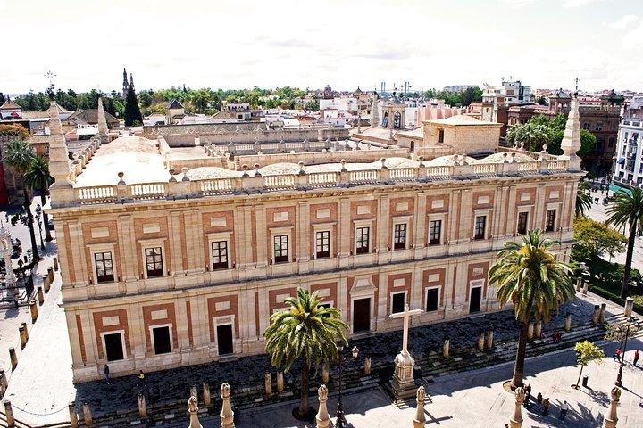 Tour in bicicletta attraverso la zona monumentale di Siviglia