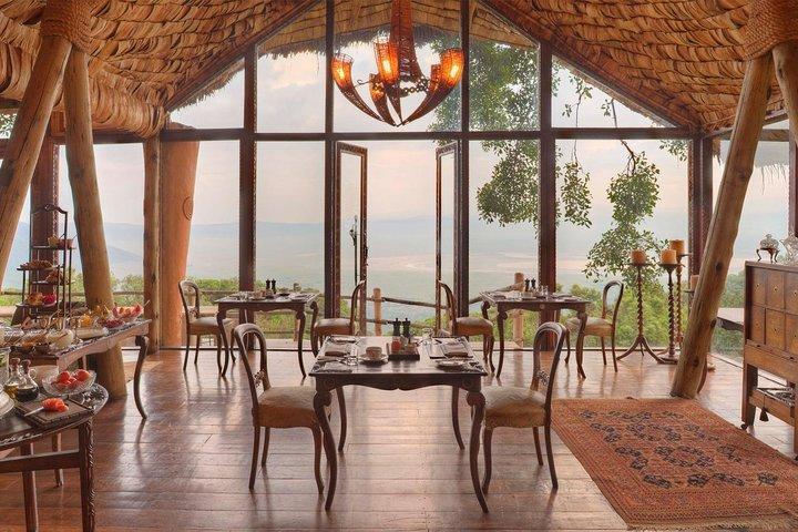 4 Days Tanzania Luxury Safari