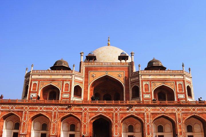 Audioguidet Walk of Humayun's Tomb & Nizammudin Basti, Delhi på HopOn India-appen