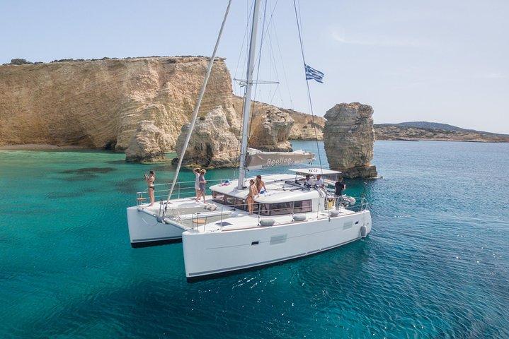 Gemeinsamer Katamaran All-inclusive-Tagesausflug nach Naxos oder Paros
