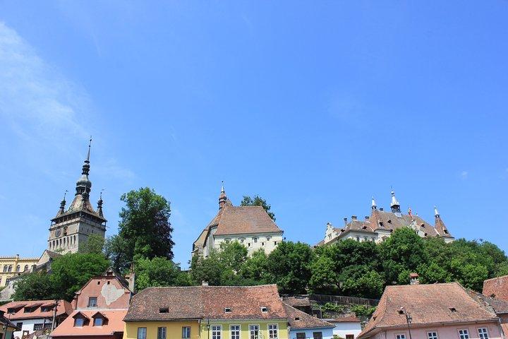 Fortified Church of Viscri og Sighisoara på spansk (indfødt spansk guide).