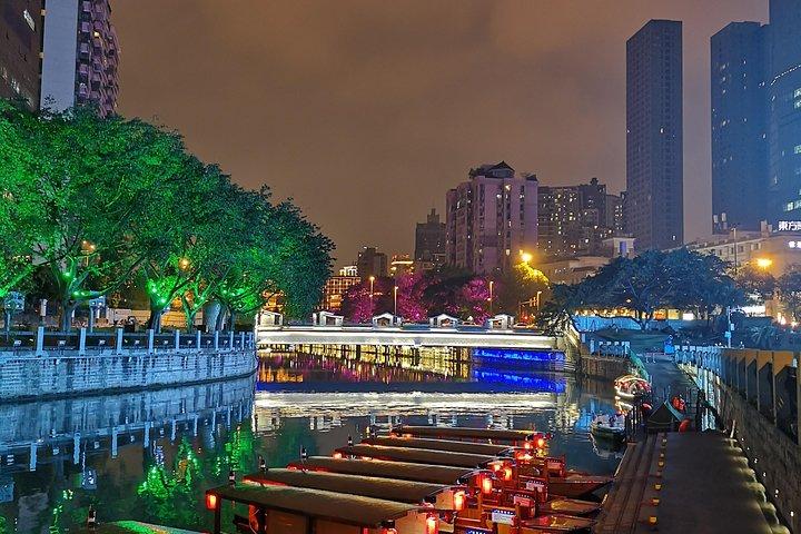 Half Day Private Chengdu City Highlights Tour med metro