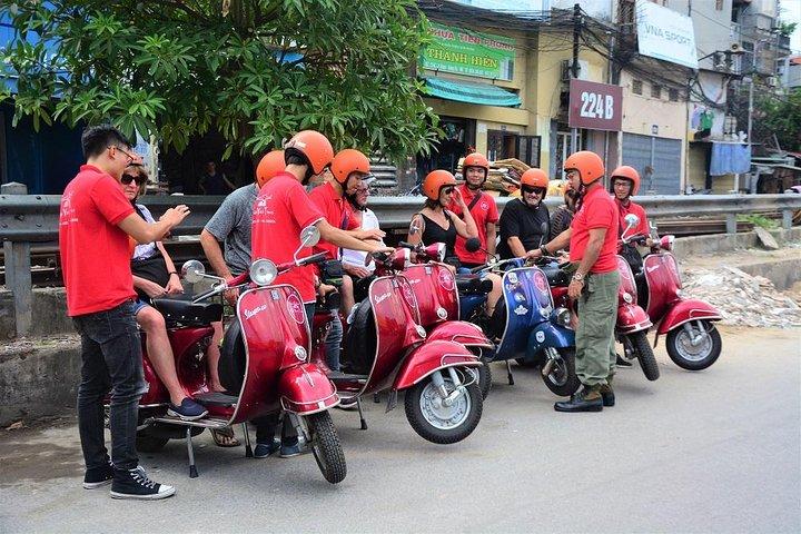 Hanoi Vintage Vespa City Tours