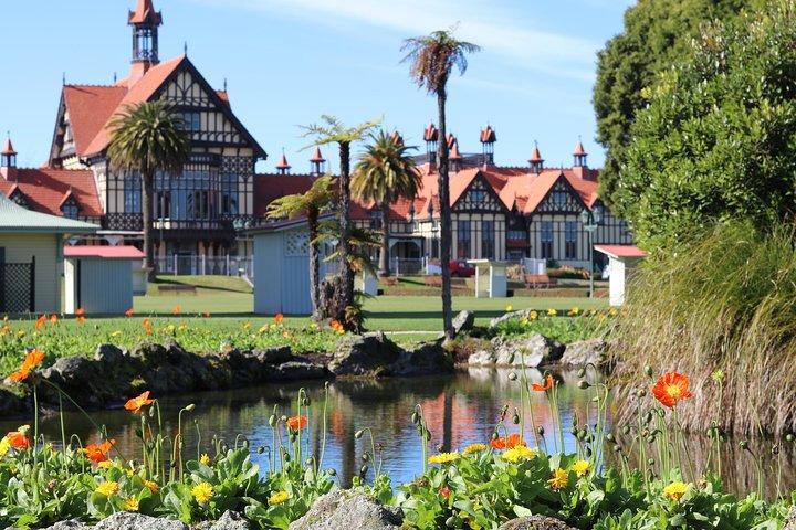 Rotorua Entenboot Stadt- und Seenrundfahrt