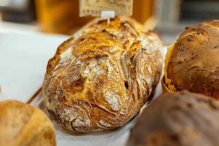 Montmartre Private Food Walking Tour With Locals: The 10 Tastings