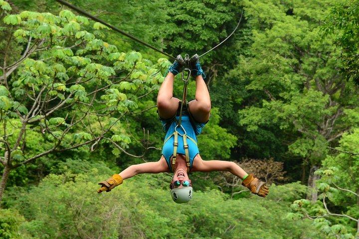 Combo Zipline e ATV adventure 2 hrs em Jacó