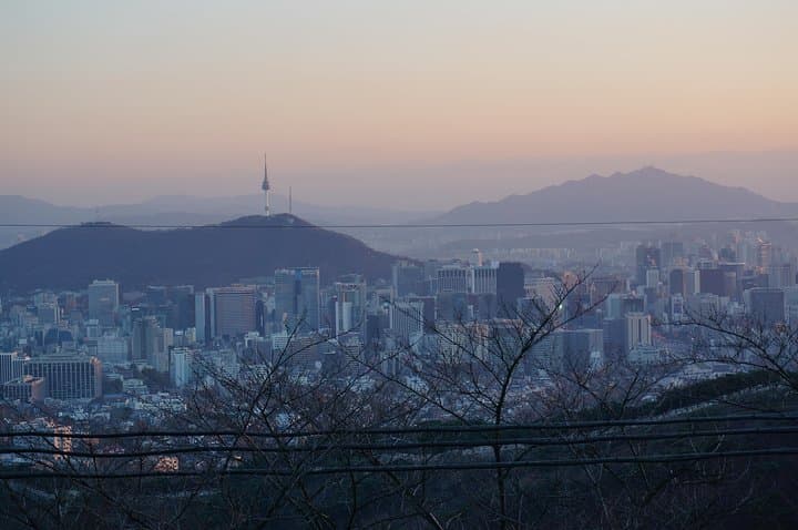 Private Seoul Night Tour(BBQ, Naksan Park, N-tower, Market & etc)