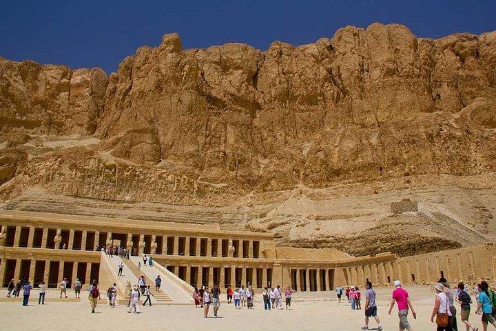 2 Day Trip from Hurghada to Luxor with Lunch Small Group