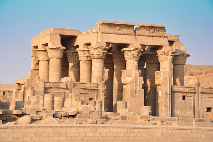 5 Day 4 Night - Deluxe Nile Cruise Luxor to Aswan - Private Tour