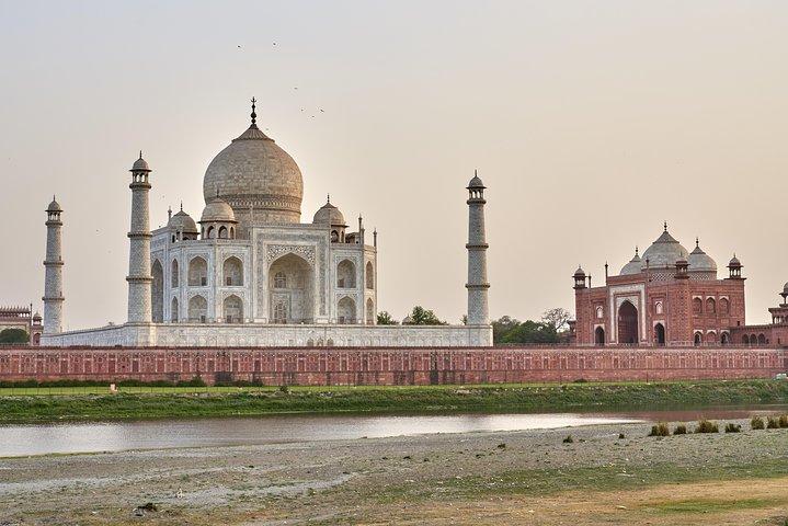 Tour del forte di Taj Mahal e Agra da Delhi in auto