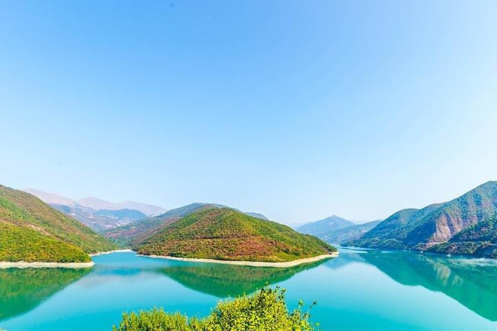 Entdecken Sie Georgien : Private 3 - Tagestour mit Flughafentransfer