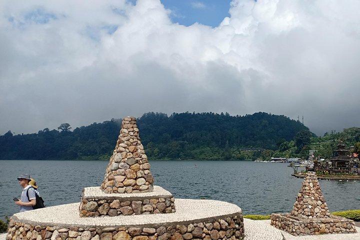 Descubra a parte norte de bali, templos, lago e cachoeiras