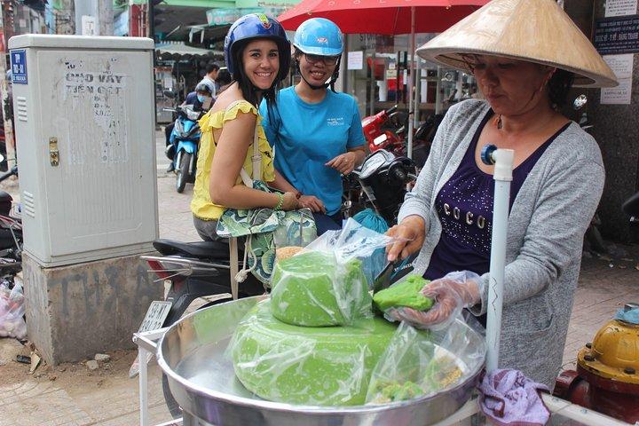 Tour privato in Sagion City in moto