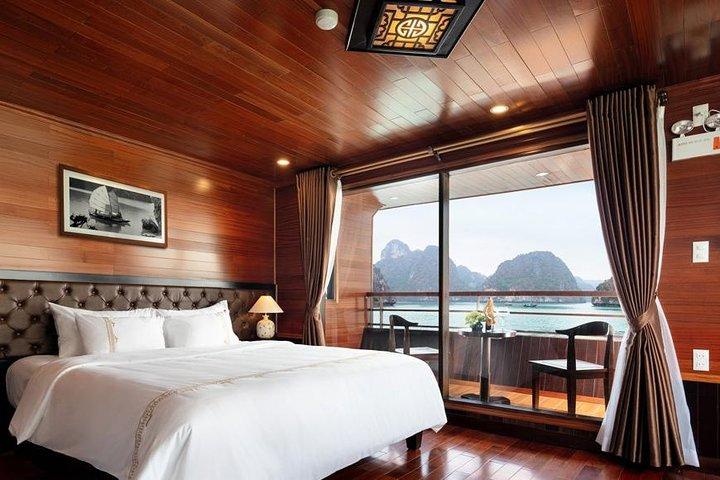 5 dias 4 noites Lan Ha Bay-Sapa-Ninh Binh => Transfer gratuito para o aeroporto e passeio de comida de rua