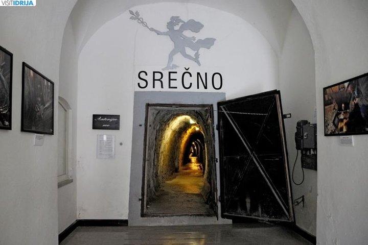 Idrija Half Day Excursion: UNESCO Town including Castle and Mine Tour from Ljubljana
