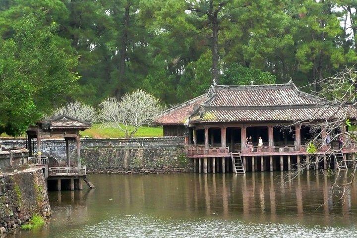 Private Hue Tombs & Pagoda Tour with Local Guide