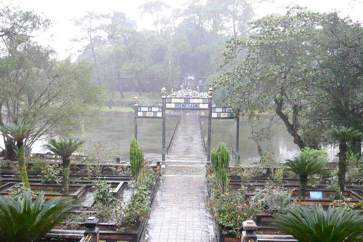 Private Hue Tombs & Pagoda Tour with Local Guide