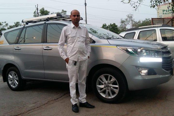 Privater Transfer von Jaipur nach Agra