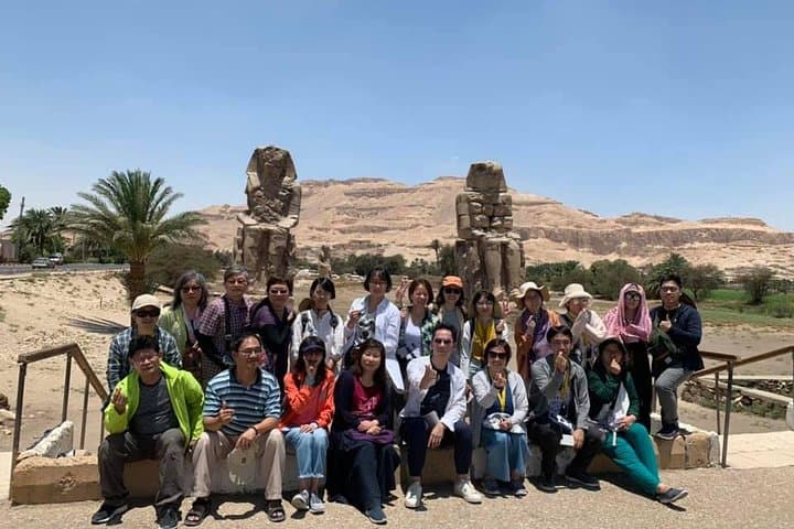 Private Full-Day Tour: Discover the East and West Banks of the Nile in Luxor