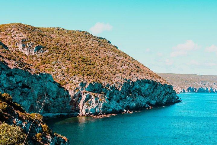 Arrábida Secret Beaches and Caves with Snorkeling Stop
