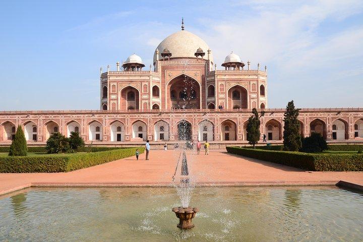 Delhi City Tour: Heritage and Cultural Gateways