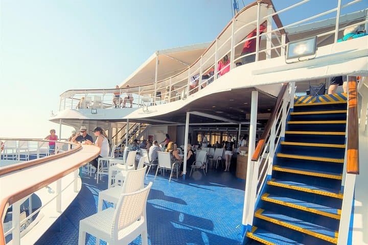VIP Day Cruise from Athens to Hydra, Poros and Aegina