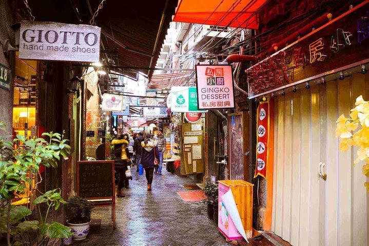 Tour privato approfondito di Shanghai con pranzo cinese