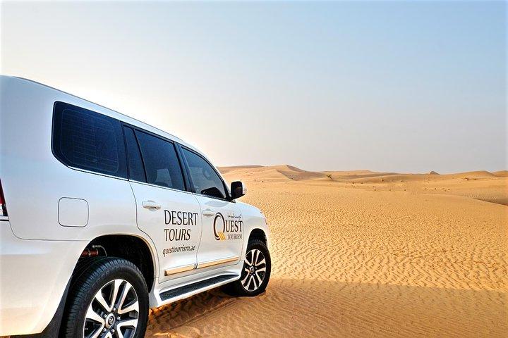 Dubai Desert Safari con Dune Bashing, Camel Rides e BBQ