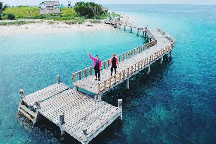 3D2N Kenawa & Moyo Island