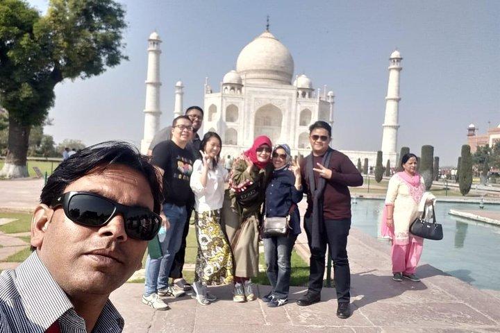 Taj Mahal e Agra Fort Group Tour De Delhi