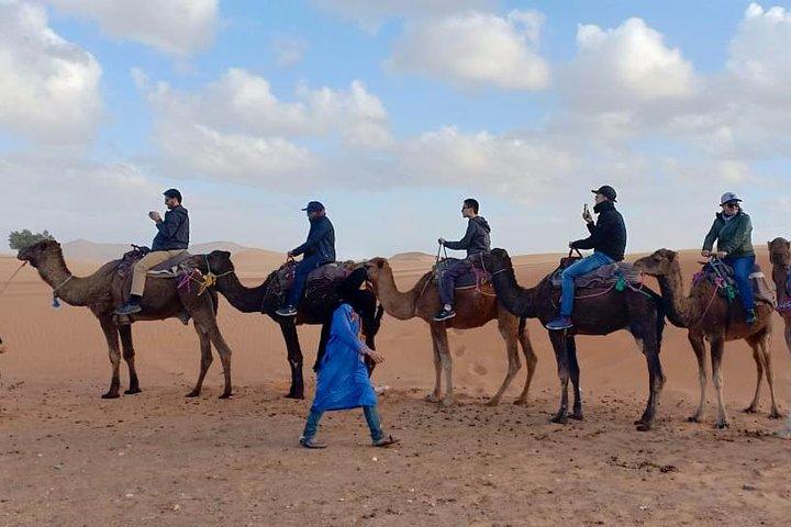 Merzouga öknen, Fez och Ouzoud vattenfall 6 dagar 5 nätter
