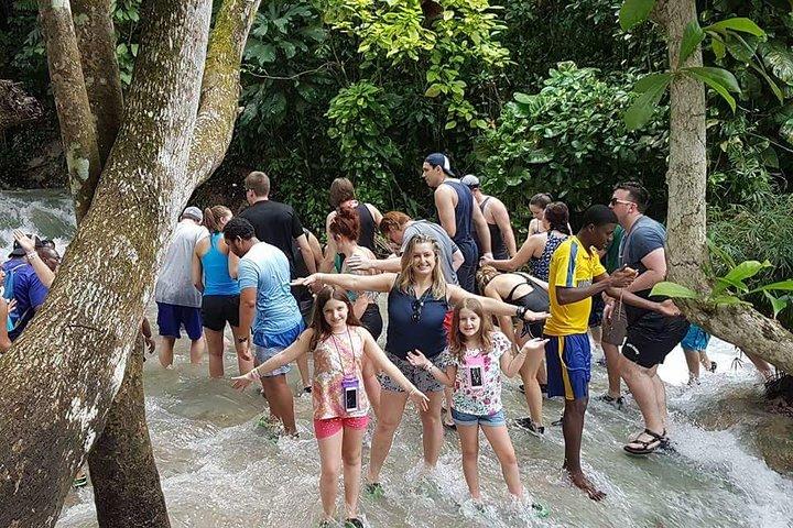 Dunn's River Climb e Zipline Over The Falls da Ocho Rios