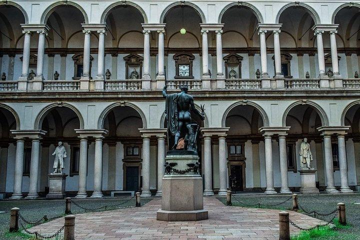 Galeria de Arte Brera e Museus do Castelo Sforza, incluindo a Sala Delle Asse de Da Vinci