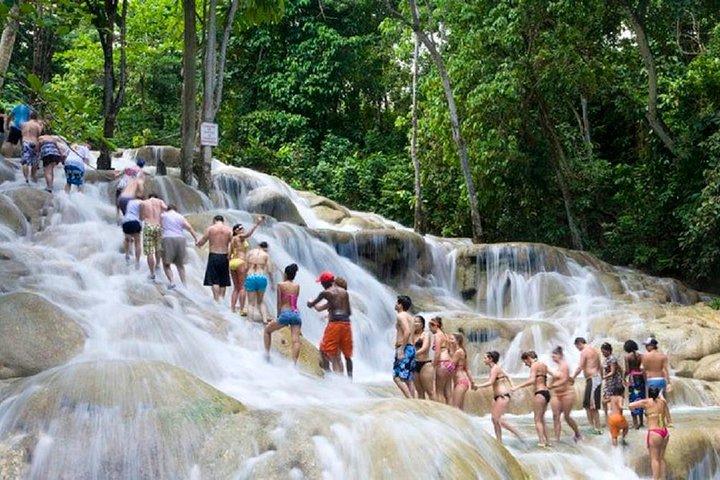 Dunn's River Climb e Zipline Over The Falls da Ocho Rios