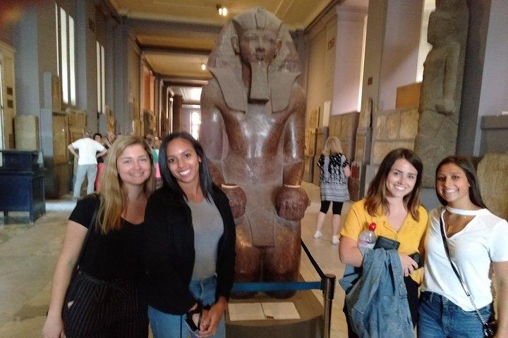 Excursão privada ao Museu Egípcio e sala da múmia real.