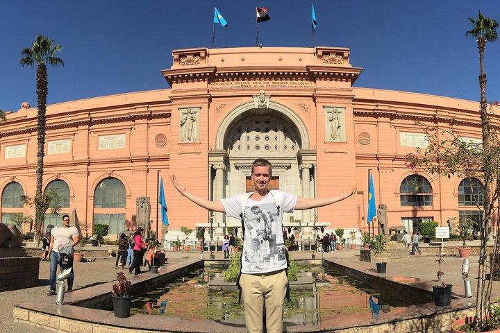 Egypt Day Tour to Egyptian Museum, Citadel & Mohamed Ali Mosque