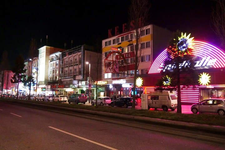Private Walking Tour: Hamburg Reeperbahn