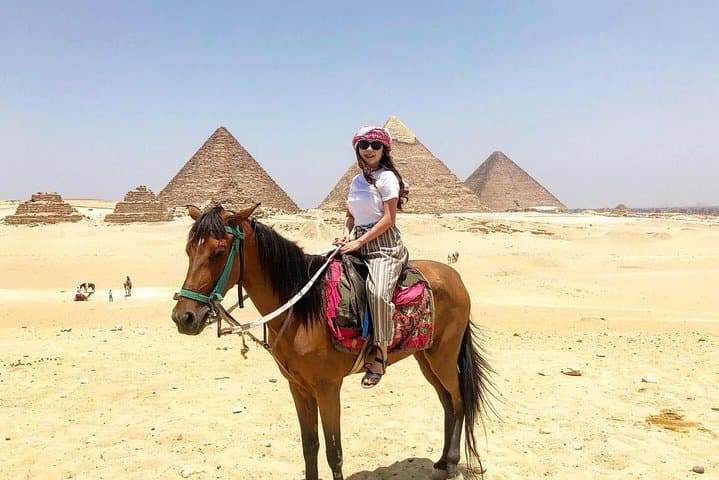 5 Days Egypt- Cairo Pyramids, 4 Days Cruise Aswan To Luxor, Abu Simbel By Train